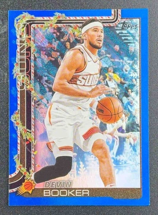DEVIN BOOKER 2025-26 TOPPS HOLIDAY #H124 BLUE METALLIC GLITTER SUNS
