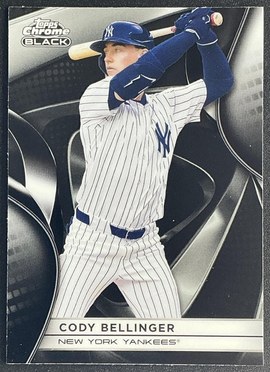 CODY BELLINGER 2025 TOPPS CHROME BLACK #9 YANKEES