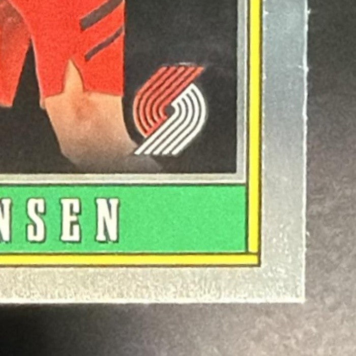 YANG HANSEN 2025-26 BOWMAN #RY-15 ROY FAVORITES CHROME RC TRAIL BLAZERS