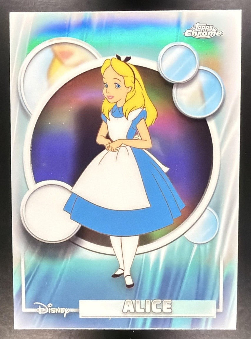 ALICE 2026 TOPPS CHROME DISNEY #75 REFRACTOR IN WONDERLAND